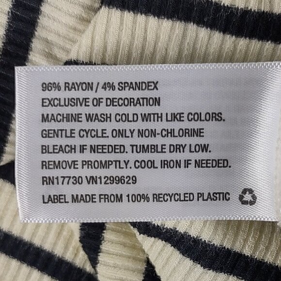 Xhilaration Black & Cream Lightweight Stretchy Striped Tank Top Dress Sz S (NWT) - Picture 10 of 10